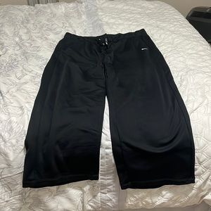 Nike XXL Women’s Fleece Pants, wide leg